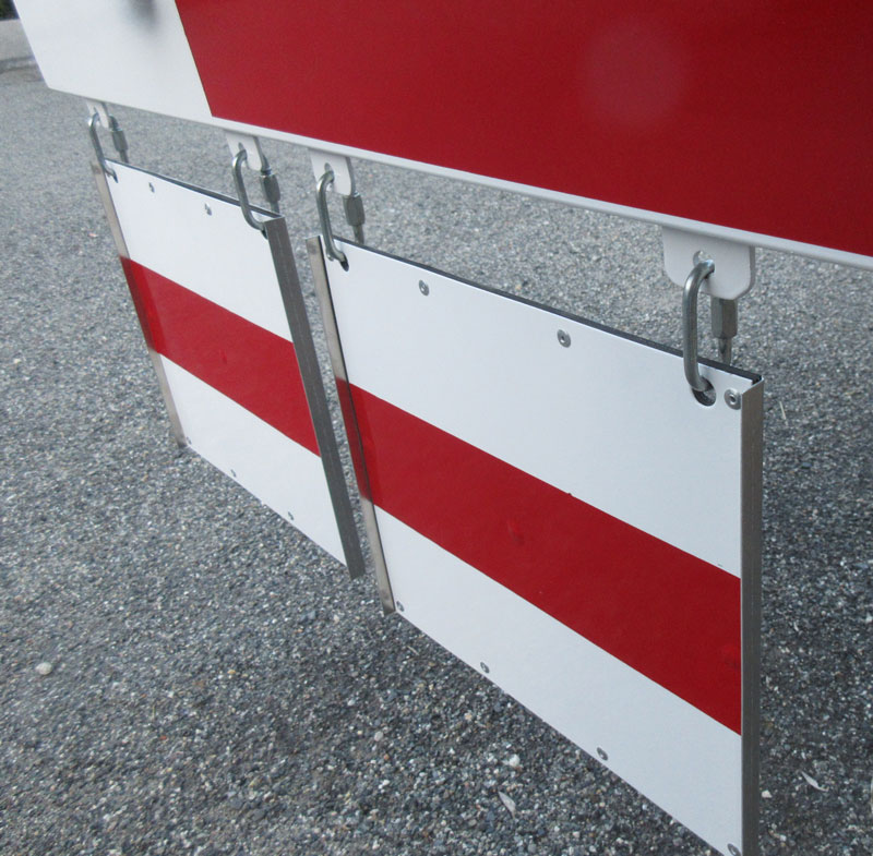 Option Bavette avec plaque et bande caoutchouc 